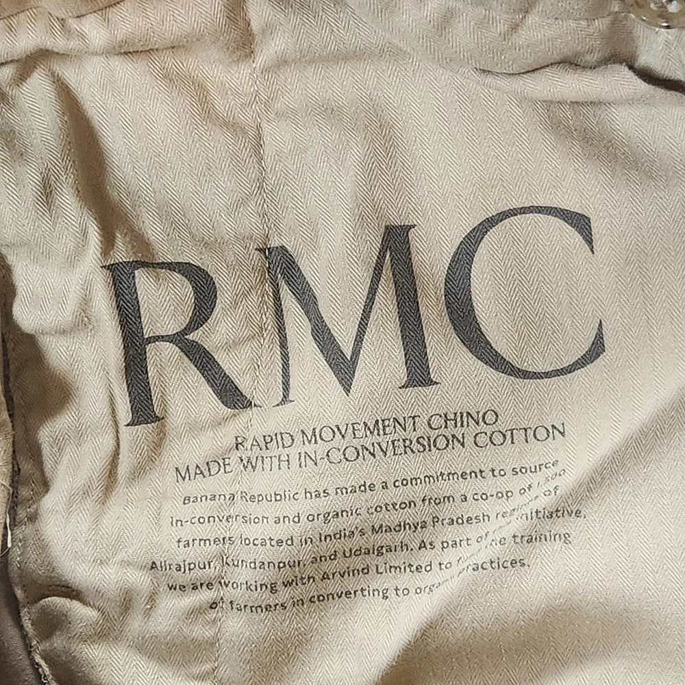 Banana Republic chinos excellent